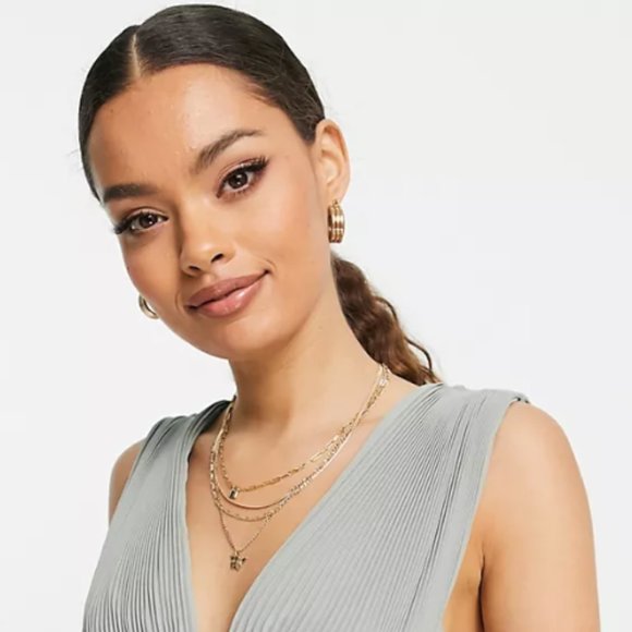 ASOS DESIGN Petite Bridesmaid pleated olive cami maxi dress & satin wrap waist - - Picture 4 of 7